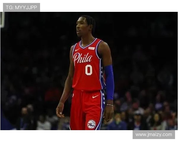 理查德闪耀全场贡献21分5板6助哈珀稳健发挥助力球队胜利