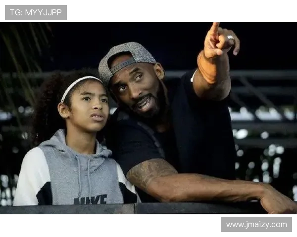 科比大女儿娜塔莉亚时尚秀场连发动态展现模特风采与独特穿搭魅力